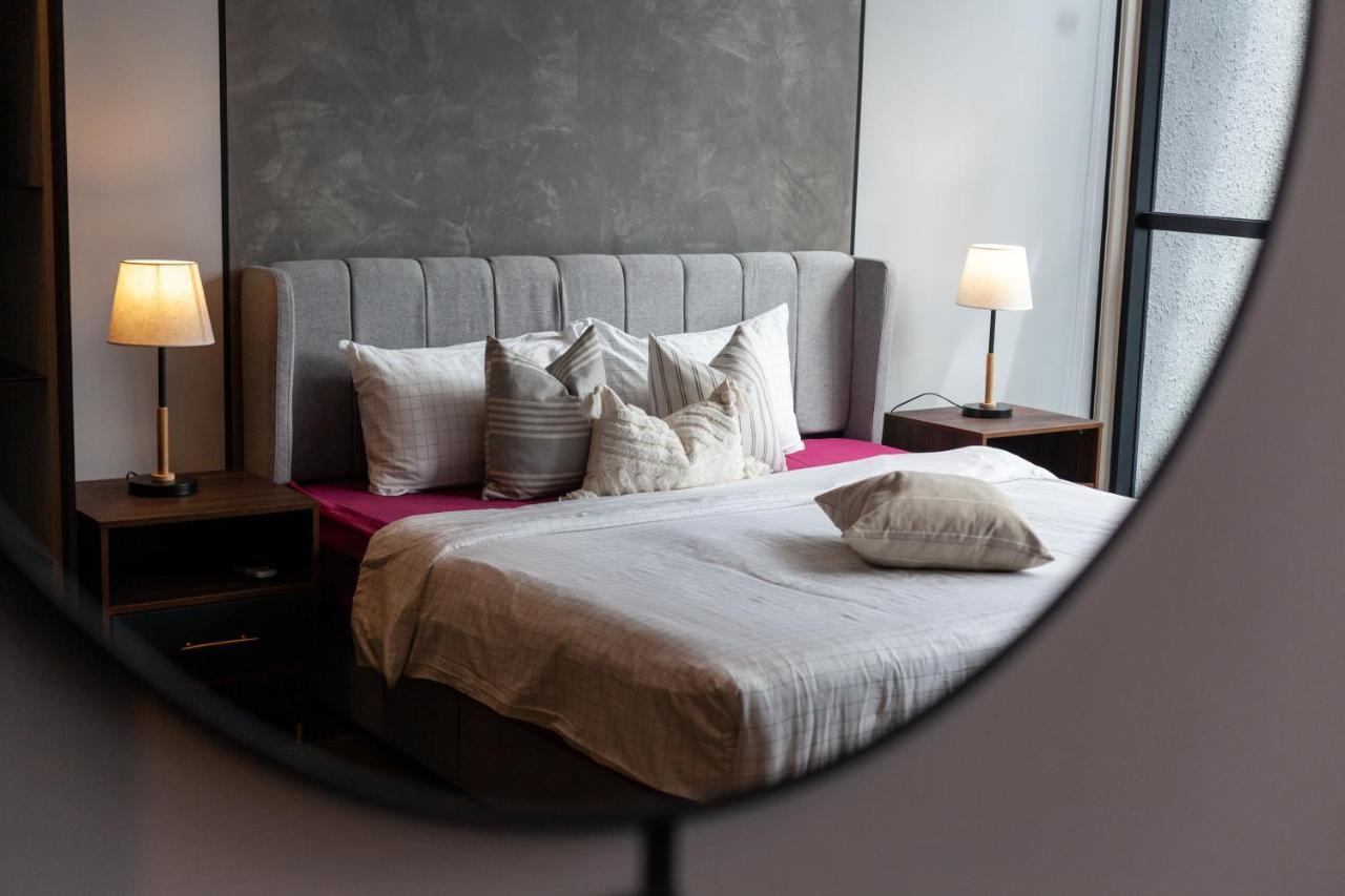 Scarletz Suites Klcc Kuala Lumpur Luaran gambar